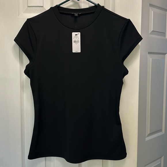 Express Body Contour Tee - Picture 1 of 2